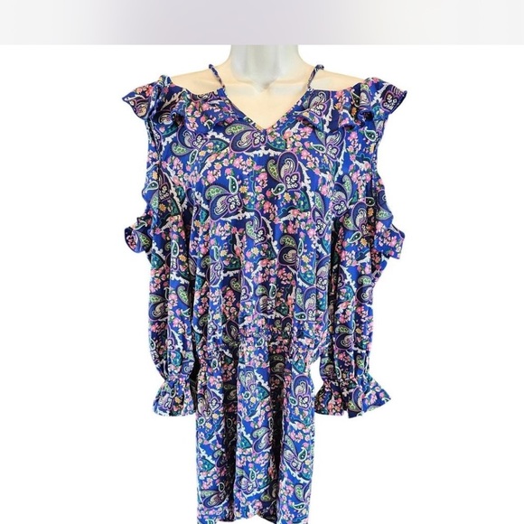 easel Dresses & Skirts - Easel size L women’s shorts romper NWT